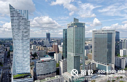 智能化集成系統(tǒng)，大型建筑，自動化管理，節(jié)能增效，科技感