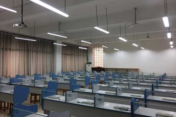 智能照明系統(tǒng)的兩大課堂場景！(圖1)