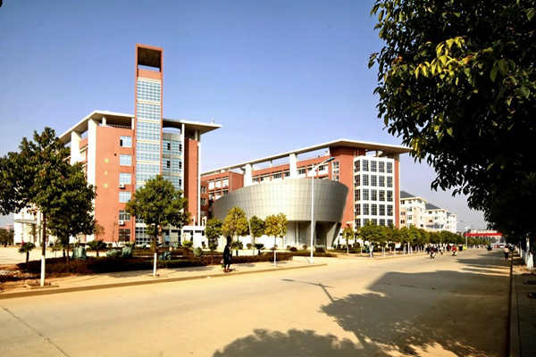 高校水電能耗浪費(fèi)嚴(yán)重，能源管理意識(shí)有待提高！(圖1)